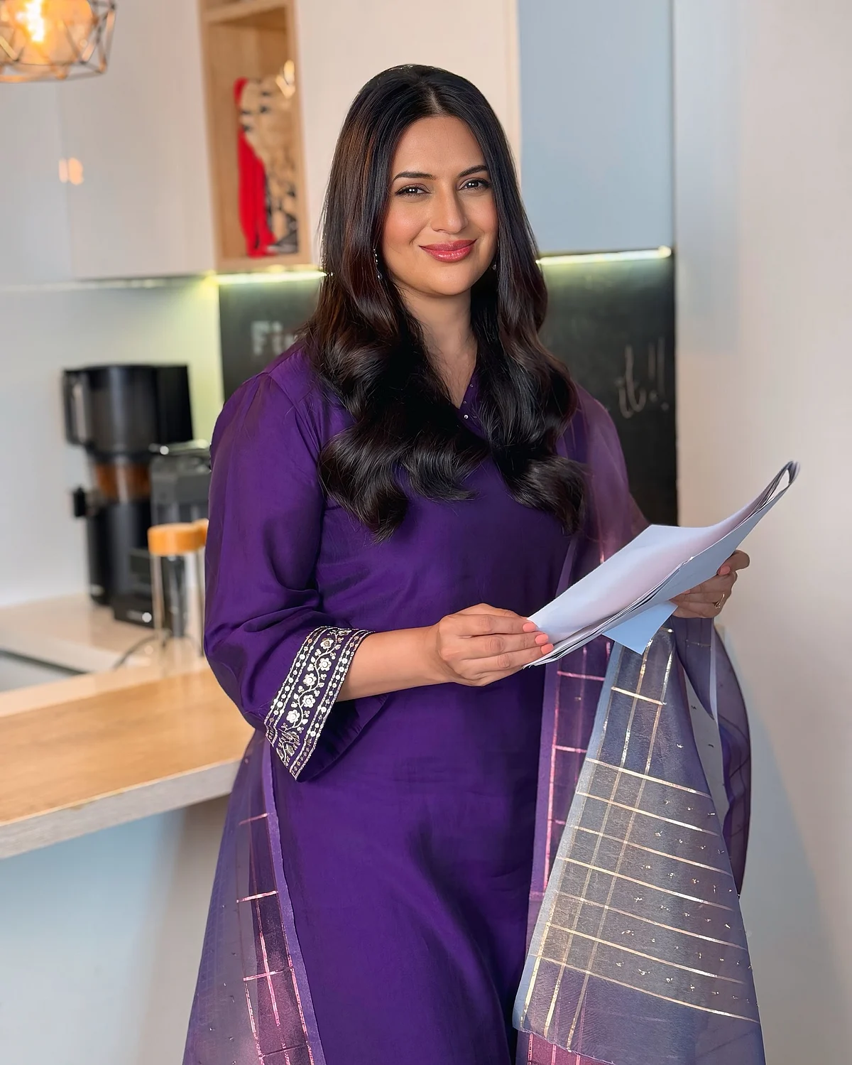 divyankatripathidahiya17300063353487868398154160883352713906