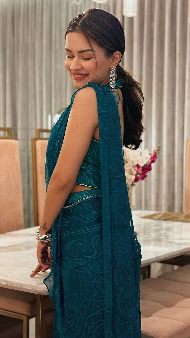 avneet kaur