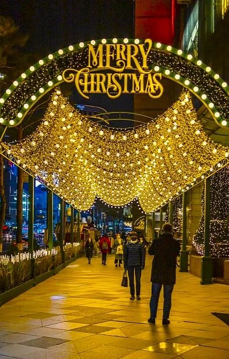 The Grand Venice Mall Christmas Decorations