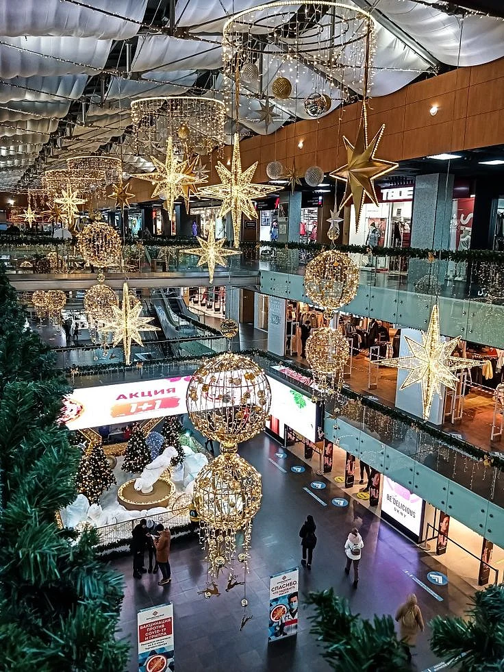 Mall Christmas Decorations Delhi