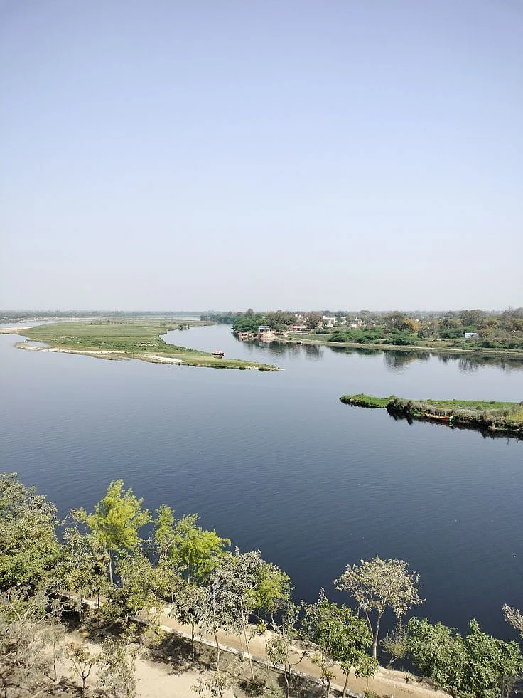 Yamuna River India River in India Yamuna River River in Mathura Travel in India