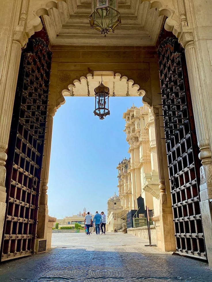 city palace udaipur