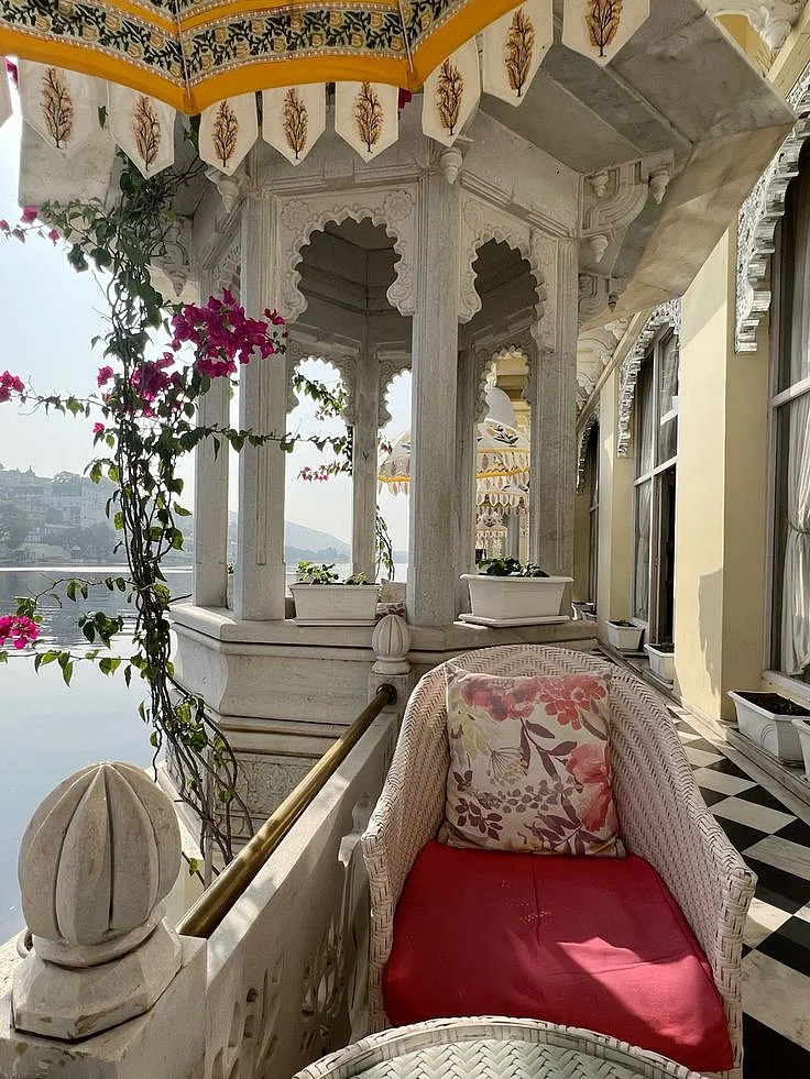 Lake pichola hotel Udaipur