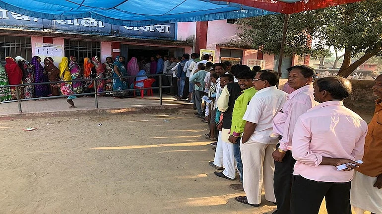 November 20 voting Chhattisgarh jpg 3