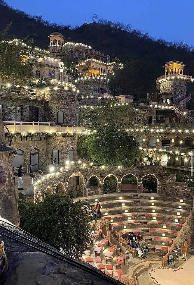 Neemrana Fort