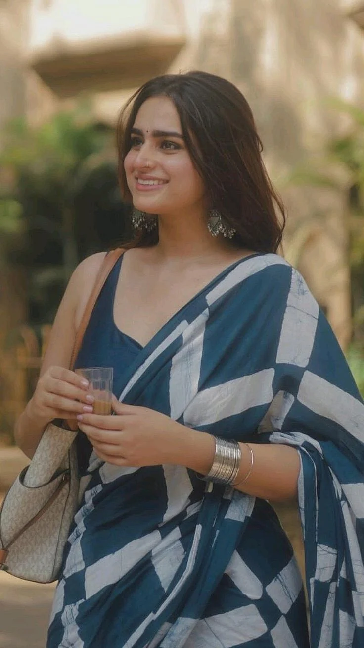 ayesha khan photo 66