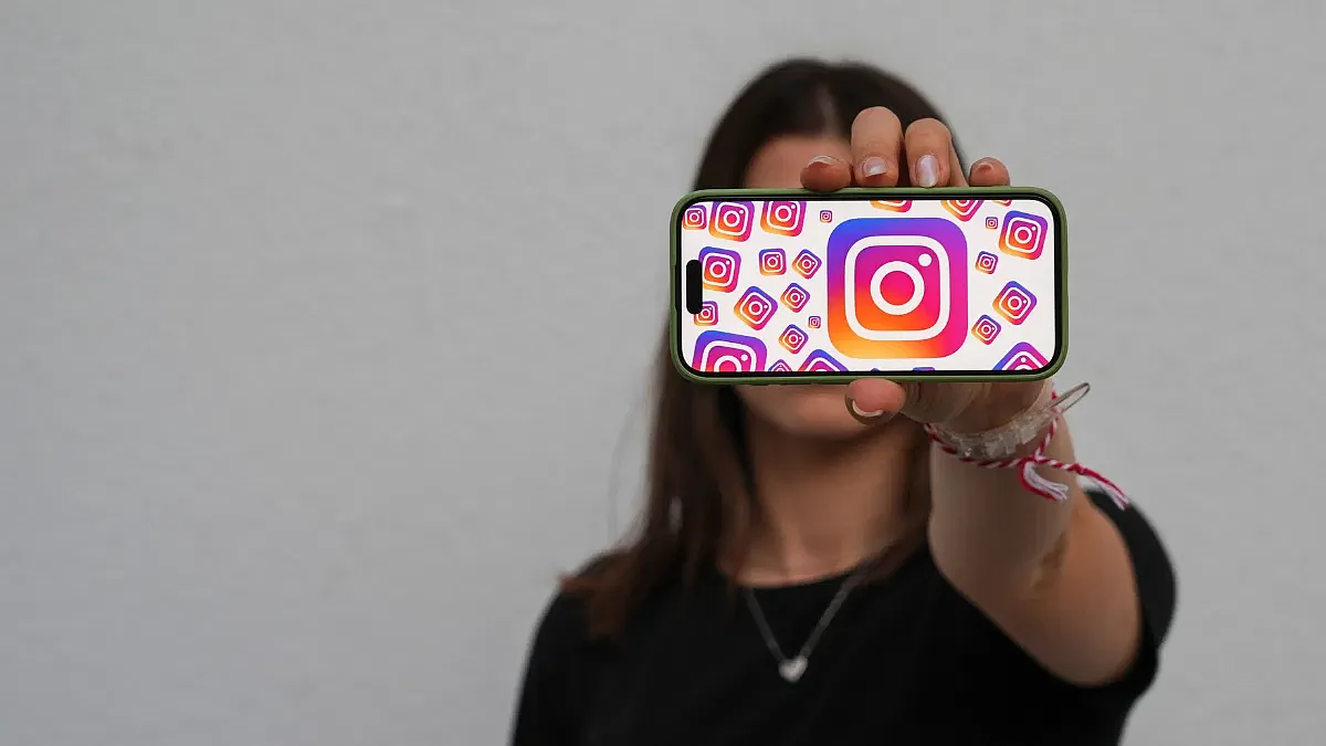 instagram stops user to take screenshot of specific messages