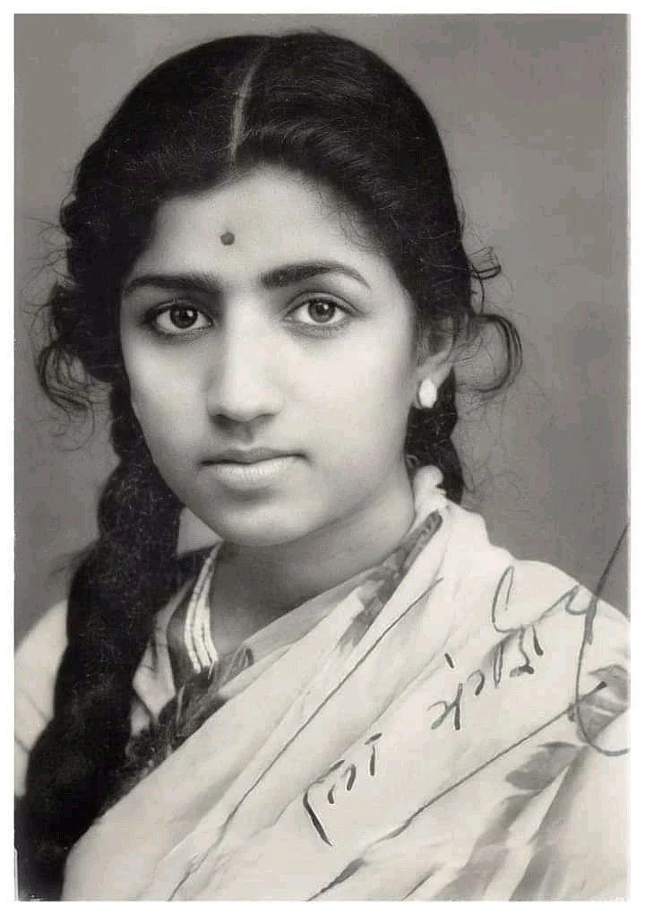 Lata Mangeshkar 1929 2022