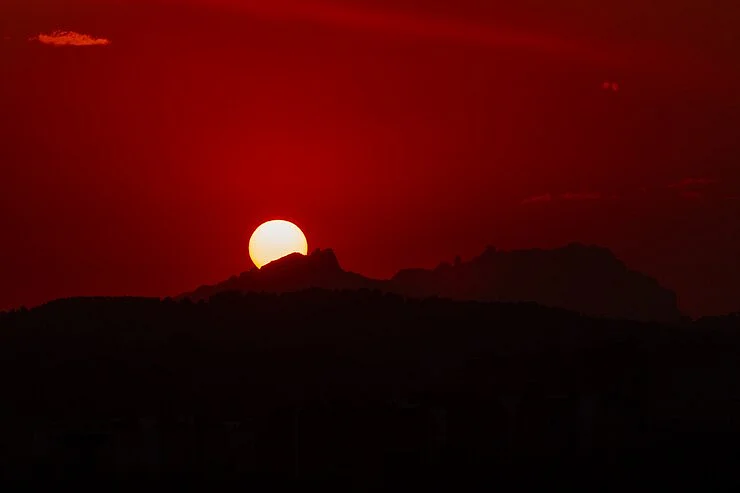 SUN 4