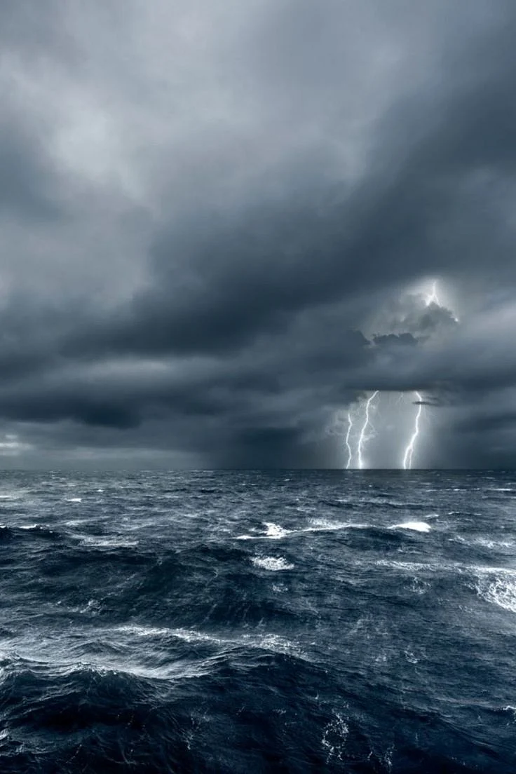 Boating In Bad Weather — What You Need To Know
