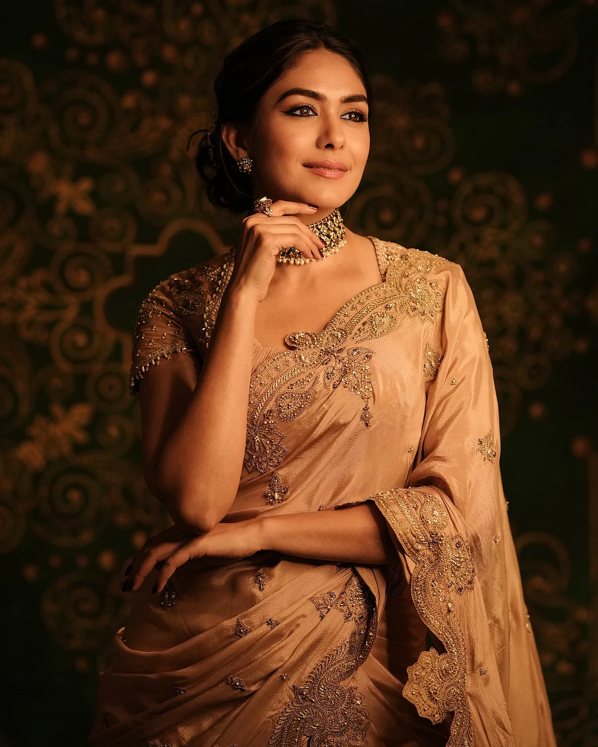 mrunalthakur172667163134598948716216624572658966811 4