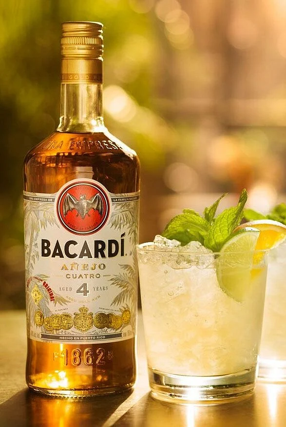 2 Luxury Rum Cocktails with Bacardí