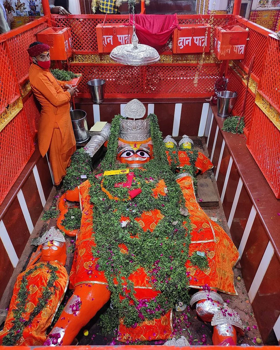 lete hanuman ji ka mandir 9