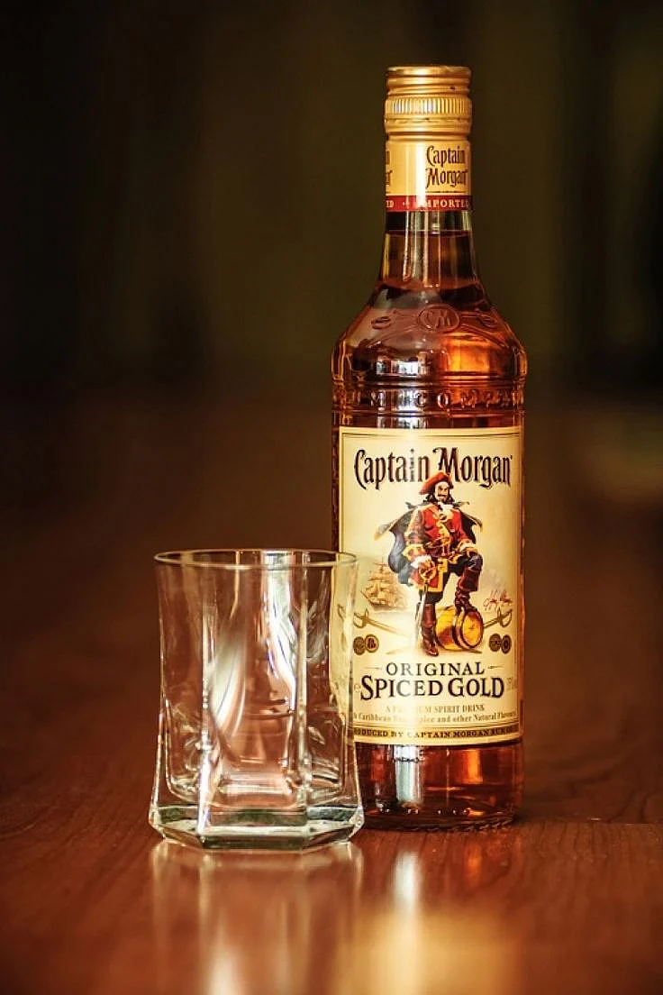 Captain Morgan original spiced gold rum recensione