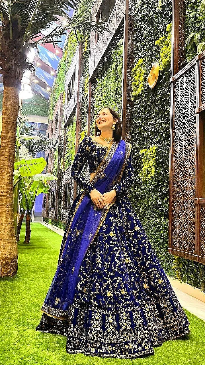 Hania Aamir 9