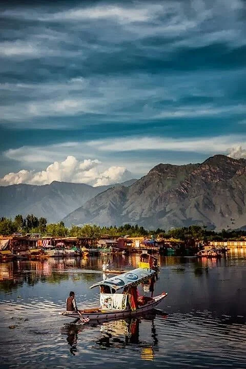 Dal Lake Srinagar India
