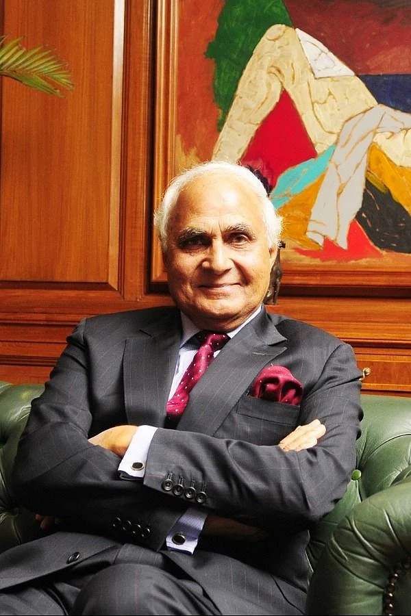 DLF Chairman Emeritus Wealth Doubles From Rs 68000 Crore Rs 17 Lakh Crore