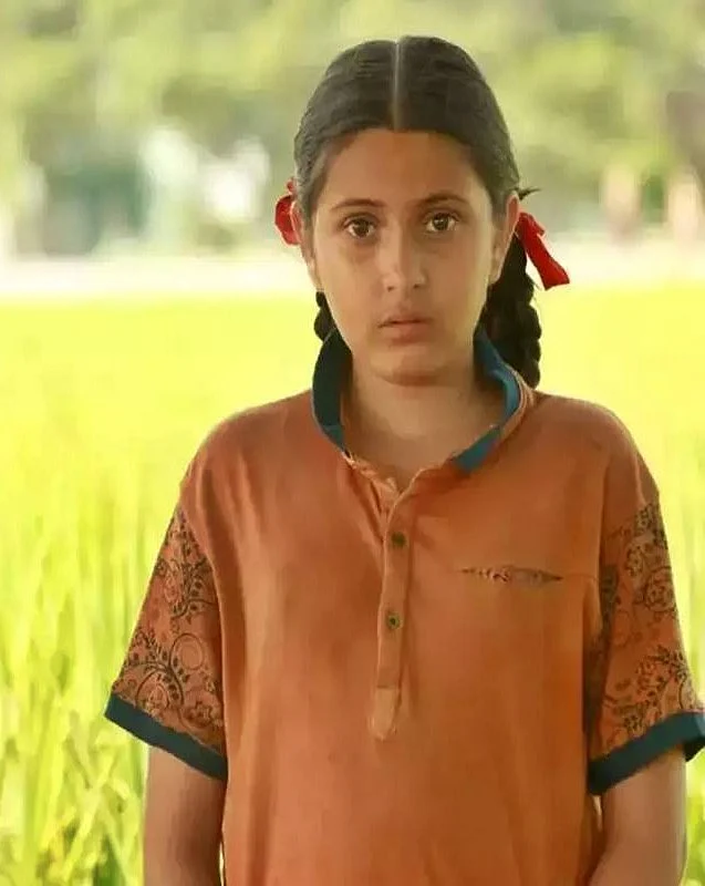 Suhani Bhatnagar f