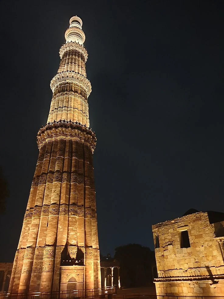 Qutub Minar 8
