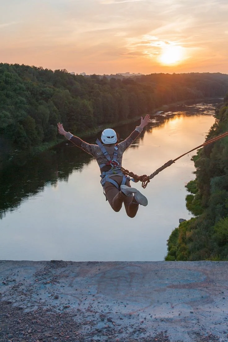 Bungee Jumping