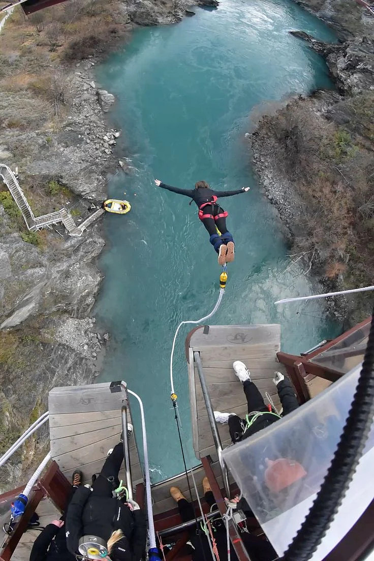 Bungee Jumping 2