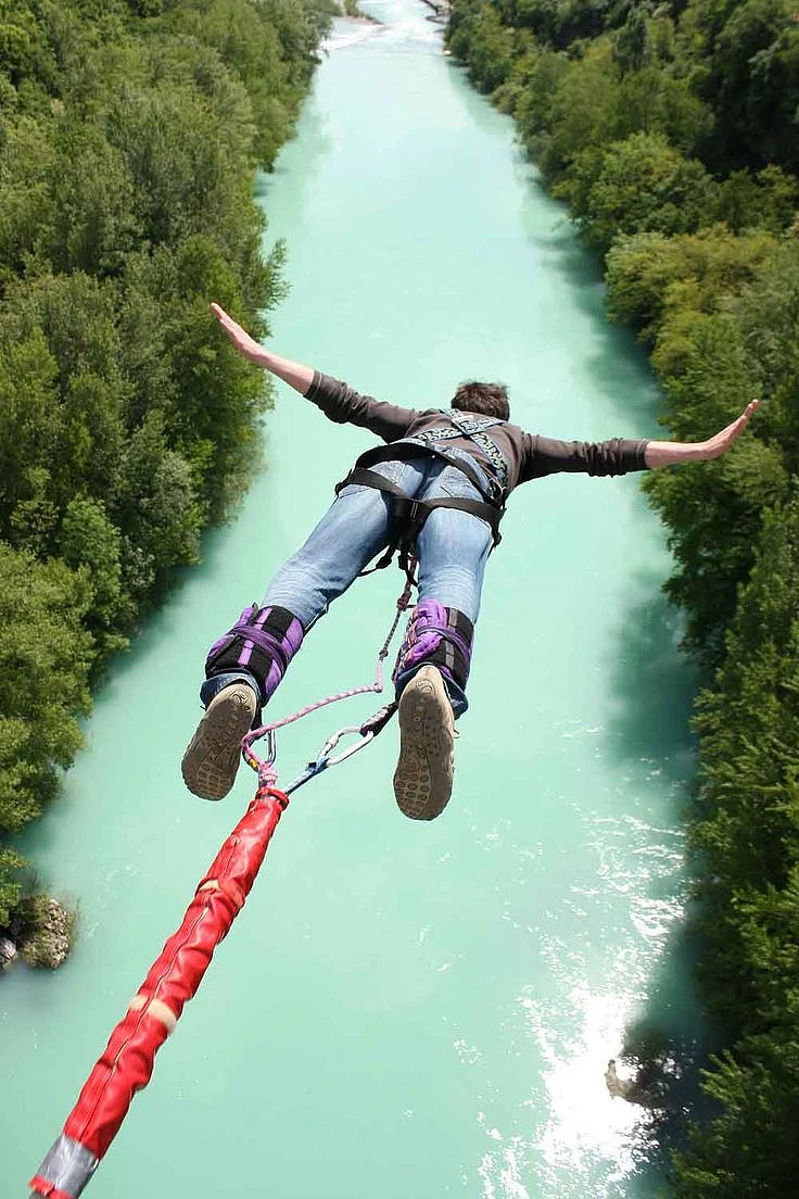 Bungee Jumping 7