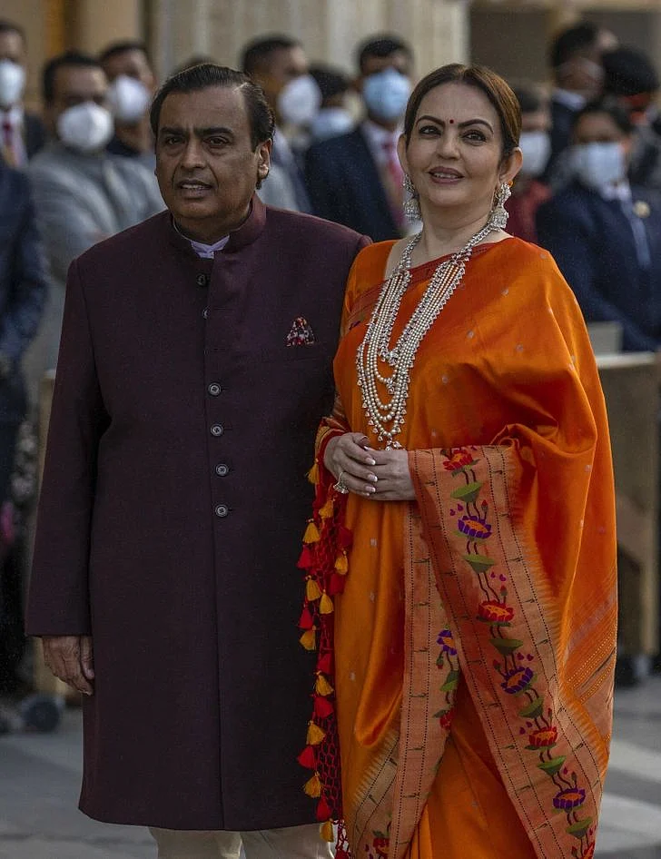 Mukesh Ambani s Dad Dhirubhai Ambani How He Started Asia s Richest Family Business Selling Fried F