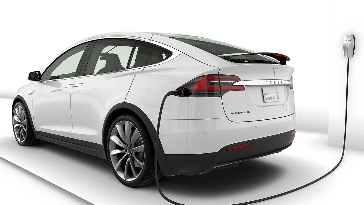Tesla hp GQ 13Oct17b