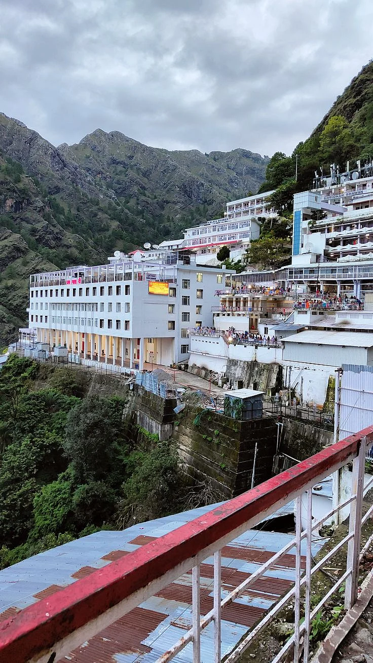 Vaishno Devi Temple Jammu and Kashmir