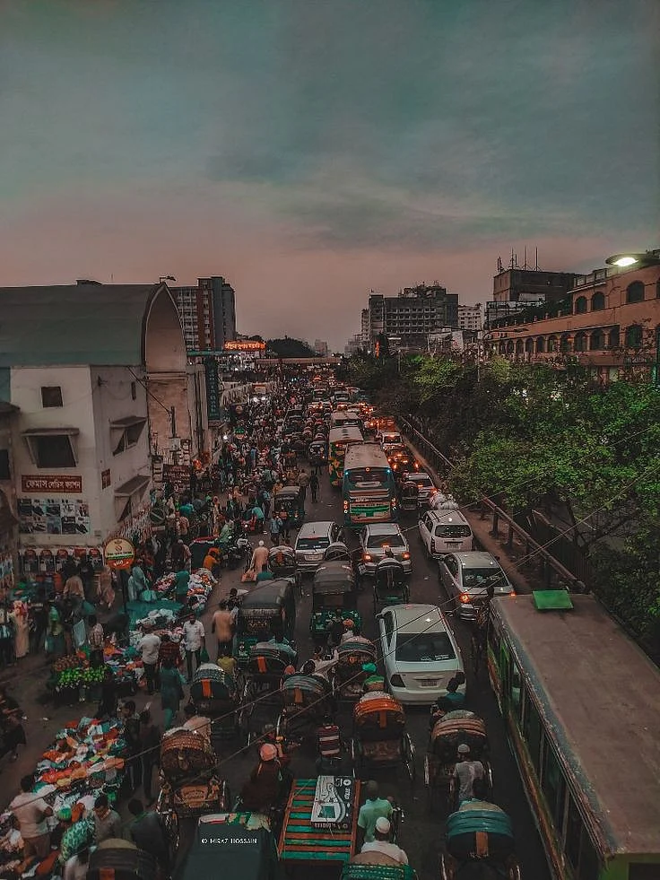 The Overcrowded Dhaka A City of Challenges