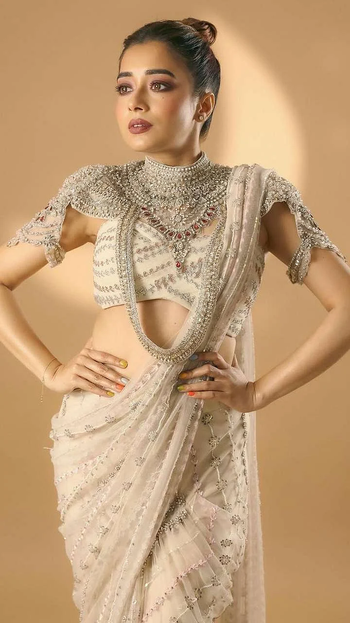 tina dutta 8