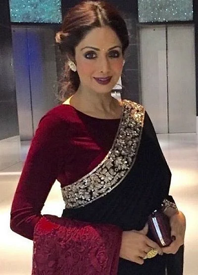 black saree