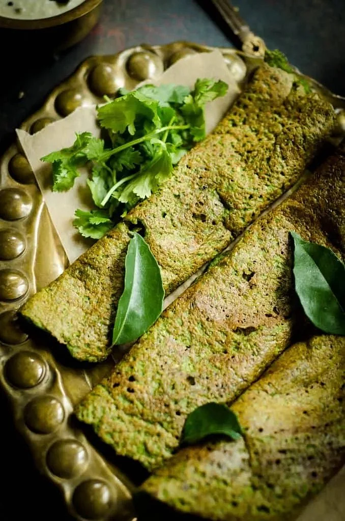 moong palak chilla 3