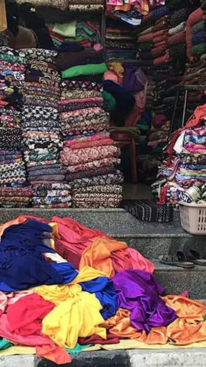 अमीनाबाद बाजार