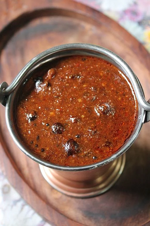 pyaz imli chutney