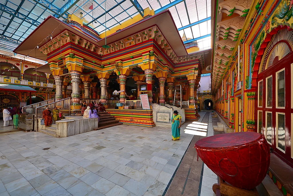 dwarikadhish temple1
