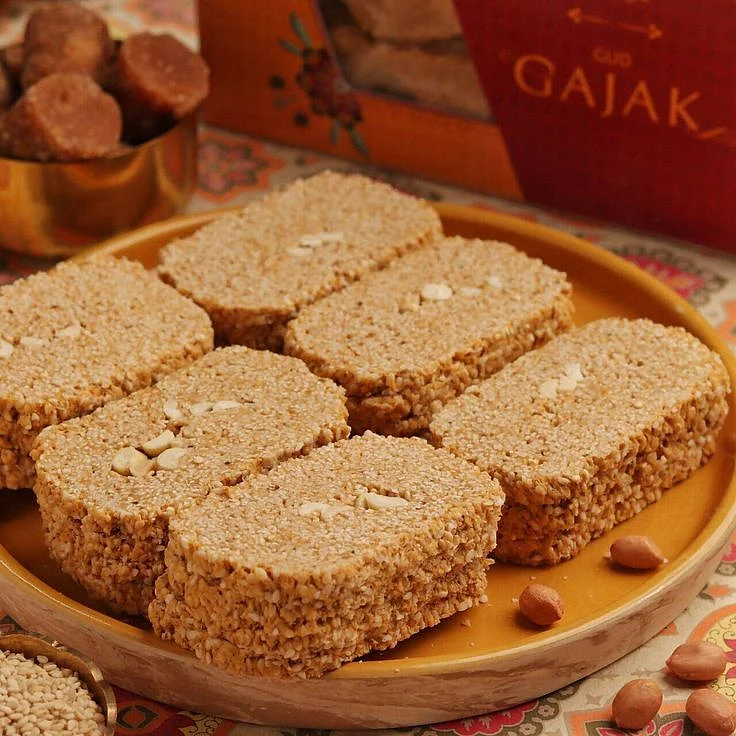gajak