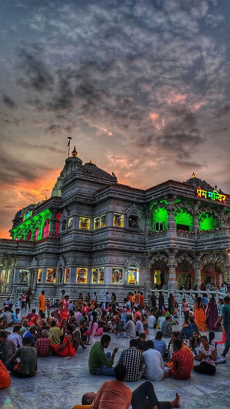 Prem Mandir Vrindavan 🤗