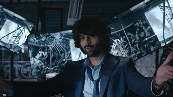 dhamaka review 1637273505