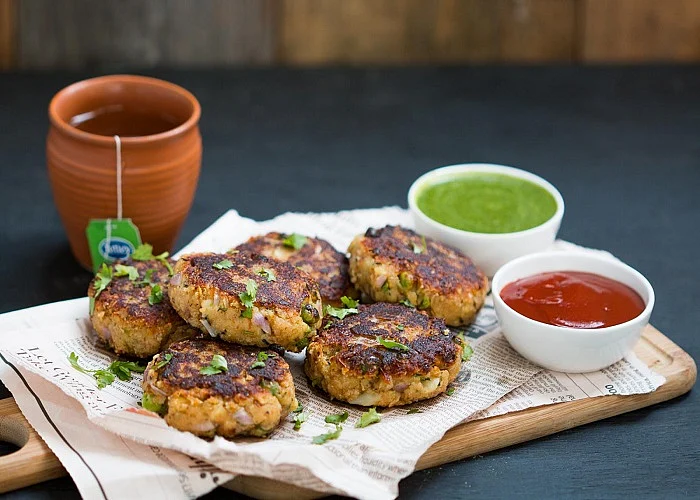 aalo matar tikki