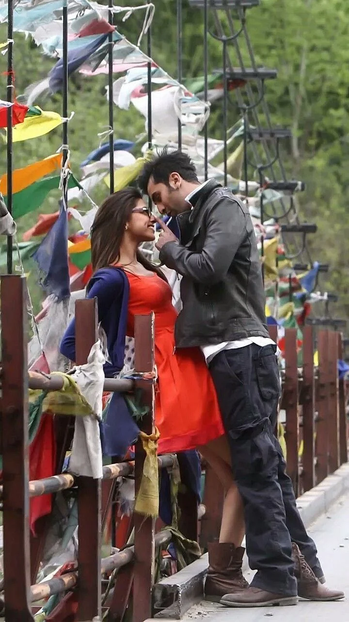 ye jawani hai diwani6