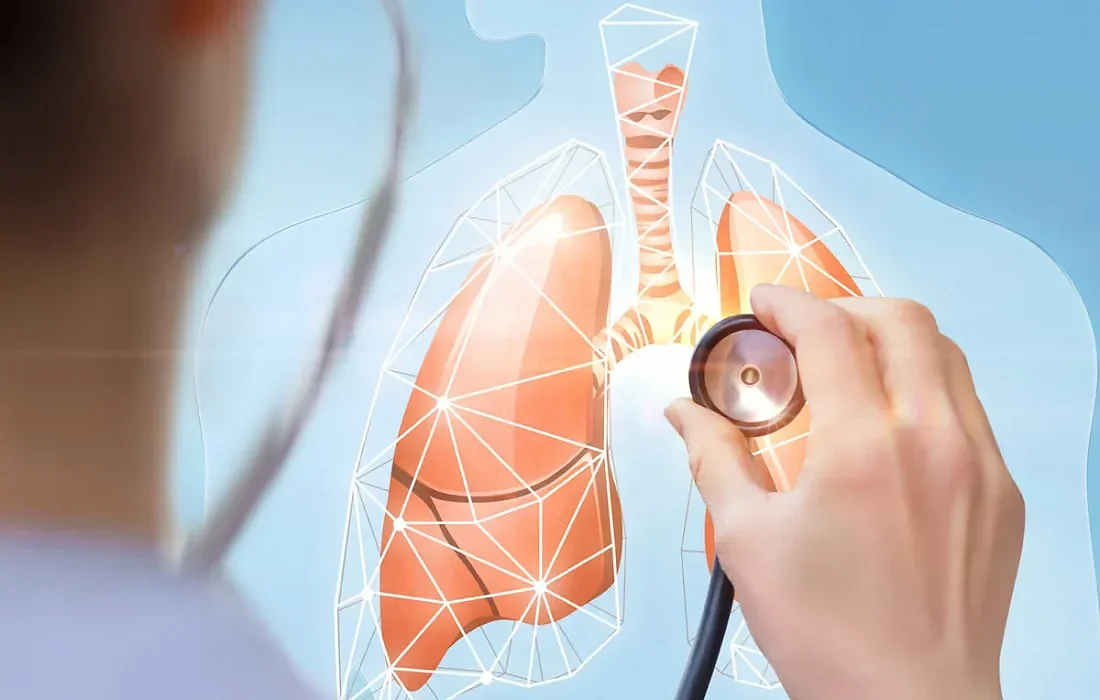doctor checking lungs qohojwol3vm3qwv9v0wmu6ba0kq3jrui43754nvv4o