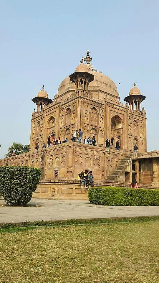 Khusro Bagh