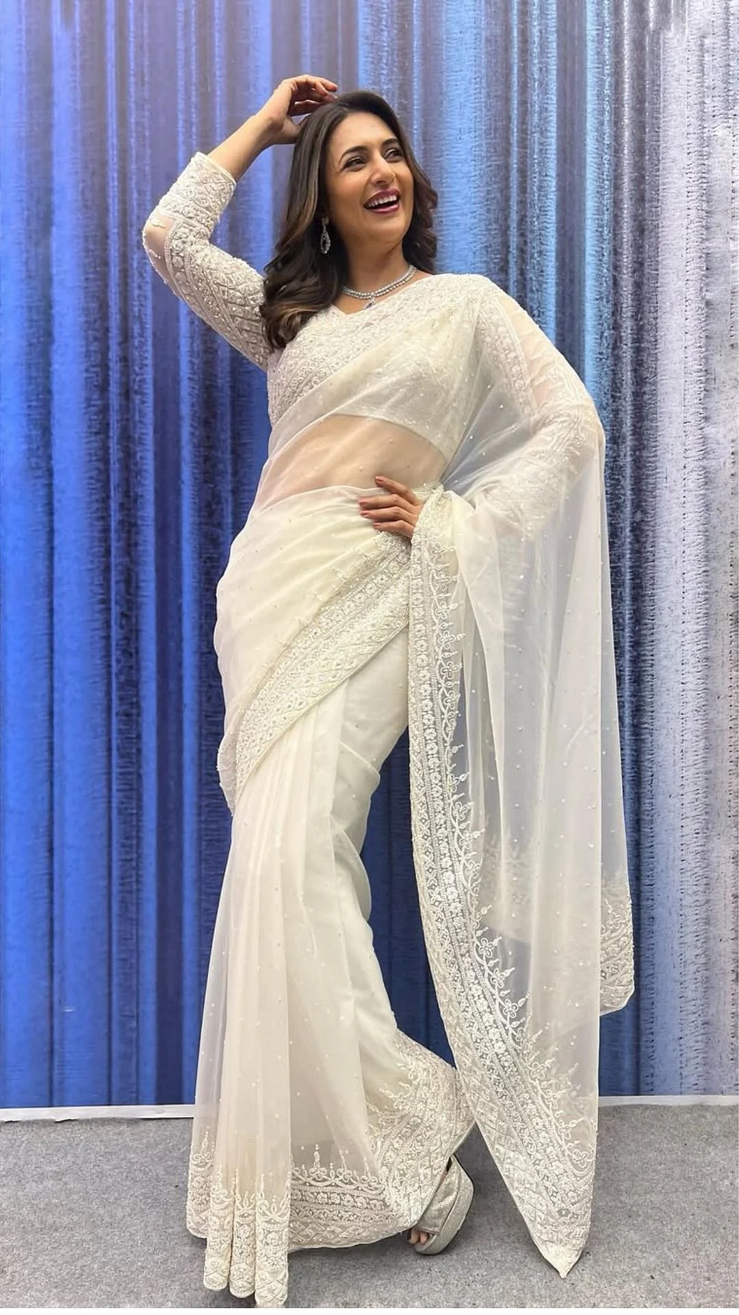 Divyanka Tripathi Saree 6
