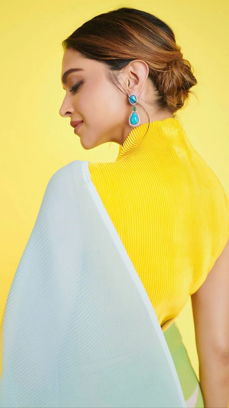 Deepika Padukone Earrings 2