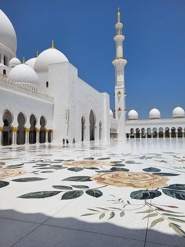 Sheikh Zayed Grand Mosque Center