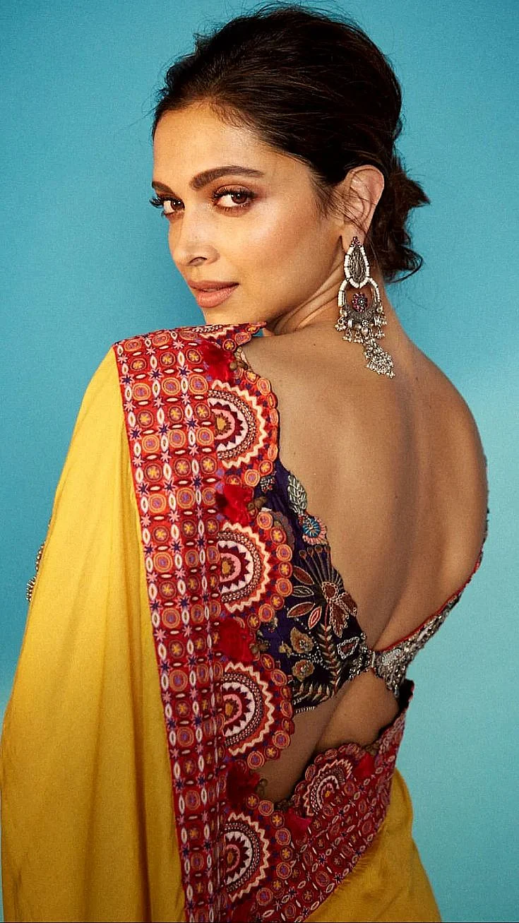 Deepika Padukone Earrings 5