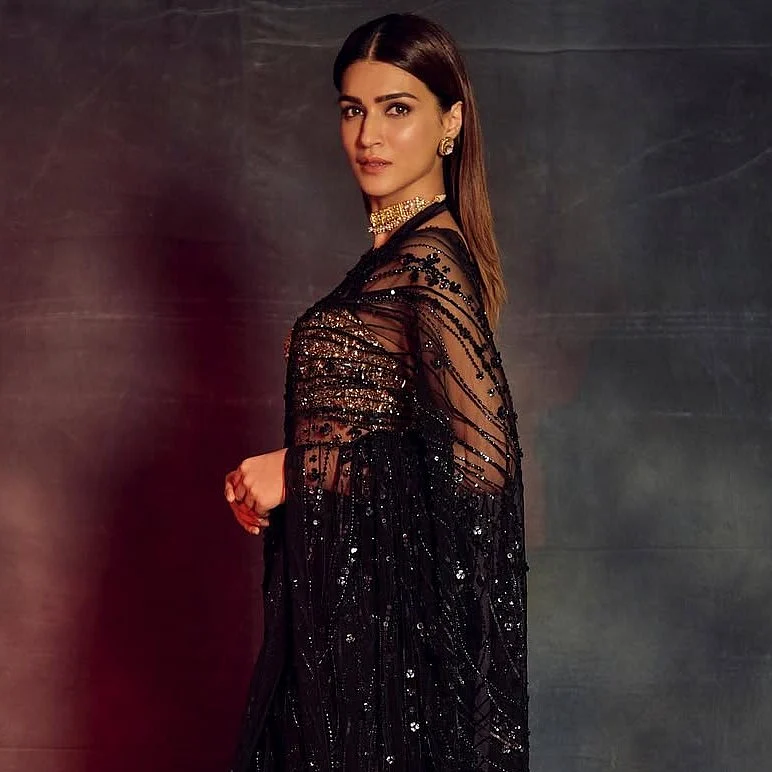 Still feels like Diwali dilnazkarbharyStyled by sukritigrover vanigupta 23 Hair by aasifahm