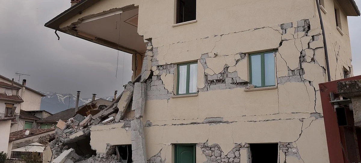 earthquake 1665887 12802 1