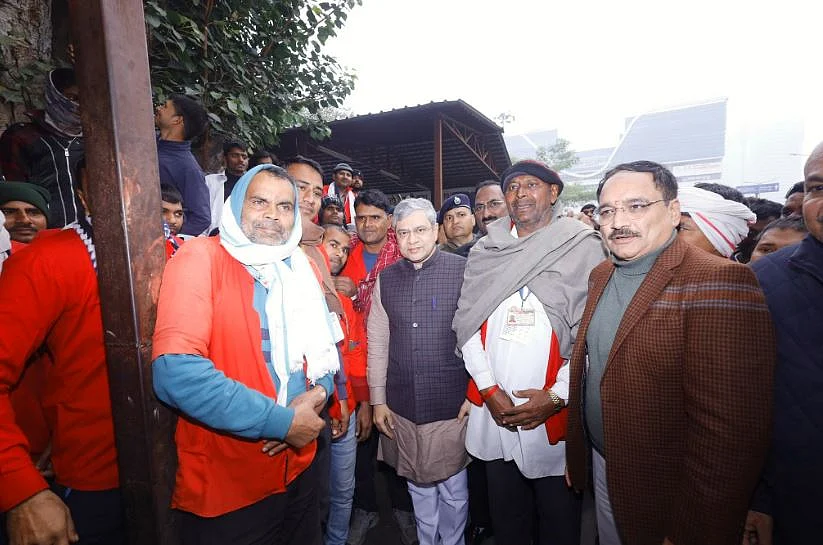 DELHI 2